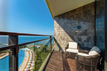    (  & | MRIYA RESORT&SPA)  Premier 2-