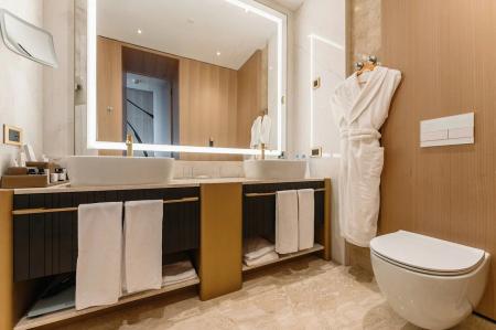    (  & | MRIYA RESORT&SPA)  Premier 2-