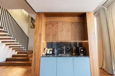    (  & | MRIYA RESORT&SPA)  wine  6-     