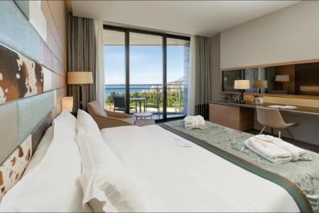    (  & | MRIYA RESORT&SPA)   Connect Sea View 4-