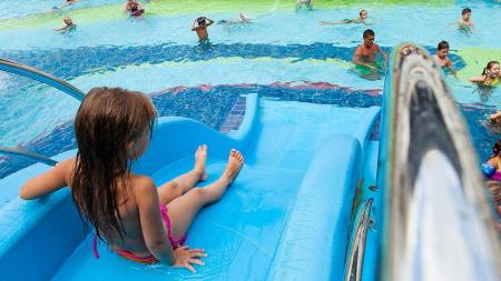  Green park Yalta-Intourist (  -) 27.  -