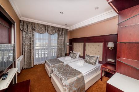  Ribera Resort & SPA ()    2- twin