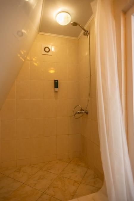  Hotel Villa Koronello ( )  2- 1-