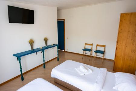  Hotel Villa Koronello ( )  2- 1-