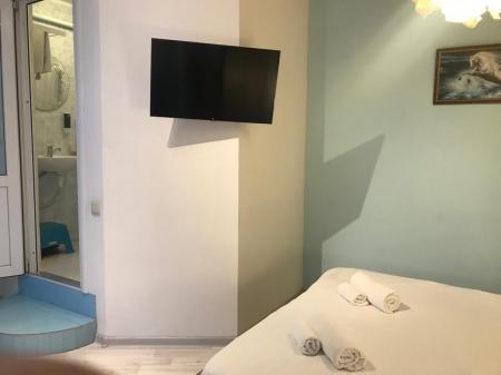  Hotel Villa Koronello ( )  2- 1-
