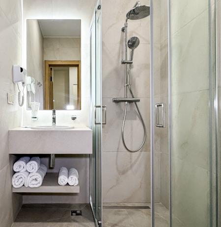   ALL Inclusive Suite  4-