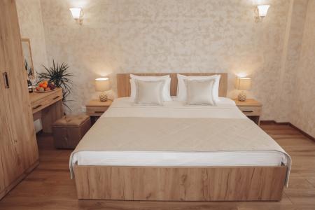    2- 1- DBL (  King size)