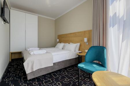  Amber Shore Resort /    ****  4- 2- 