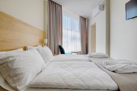  Amber Shore Resort /    ****  4- 2- 