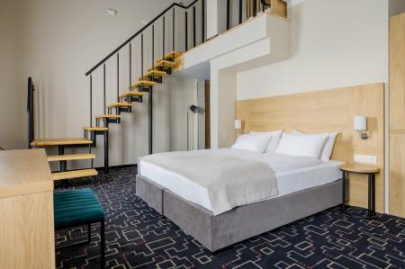 Amber Shore Resort /    ****  4-