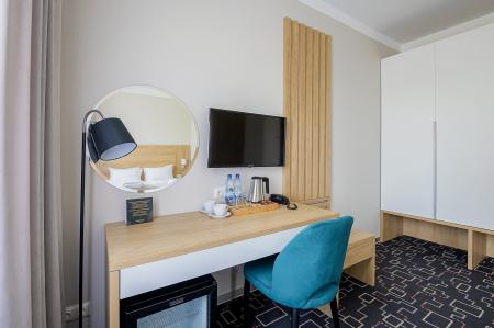  Amber Shore Resort /    ****  2-