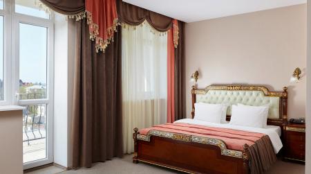  Tes-hotel Resort & SPA (-)   2 