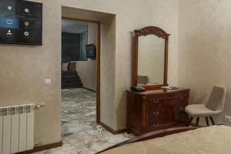  Tes-hotel Resort & SPA (-)  4- 3- 