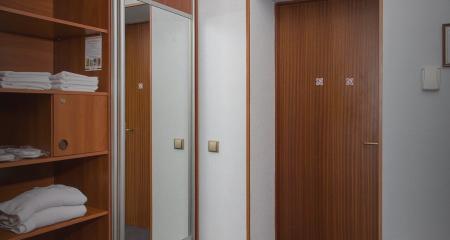  Tes-hotel Resort & SPA (-)   2-