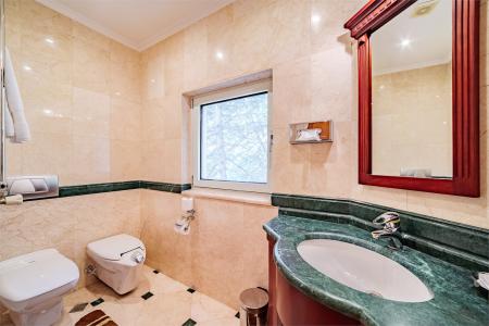  MORE SPA & RESORT  2- 1-   ( 3-   "")