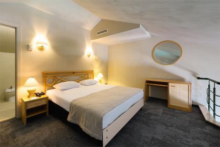  MORE SPA & RESORT  2- 2- ( 1,2,3,5,3,6,9)