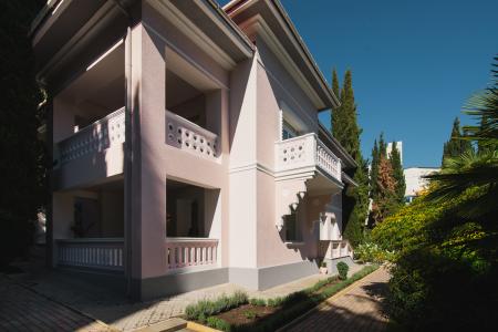  MORE SPA & RESORT  10- 5- ( 7)