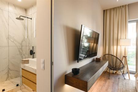  MORE SPA & RESORT   2- 3-  2-  ( 9)