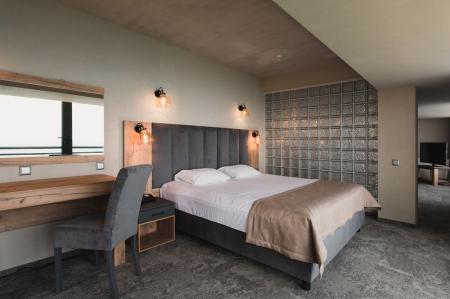  MORE SPA & RESORT - 2- 1- ( 6,9)