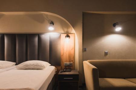  MORE SPA & RESORT   2- 1- ( 1,2,6)