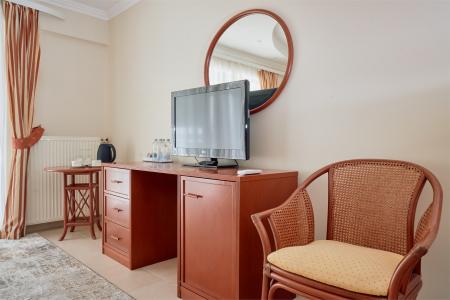  MORE SPA & RESORT  2- 1- ( 3)