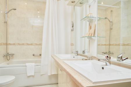  MORE SPA & RESORT  2- 1- ( 3)