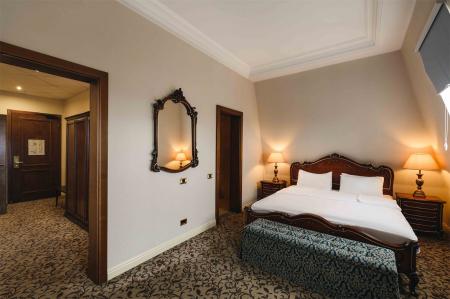 SPA- Riviera Sunrise Resort ( )  2- 