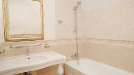  Villa Bonne Maison with Garden (  )  2- 1-